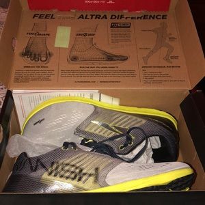 Altra Vanish R running shoe